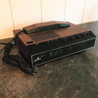 Vintage Cobra wekkerradio met telefoon